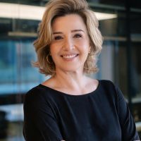 Renata Silveira Veiga Cabral
